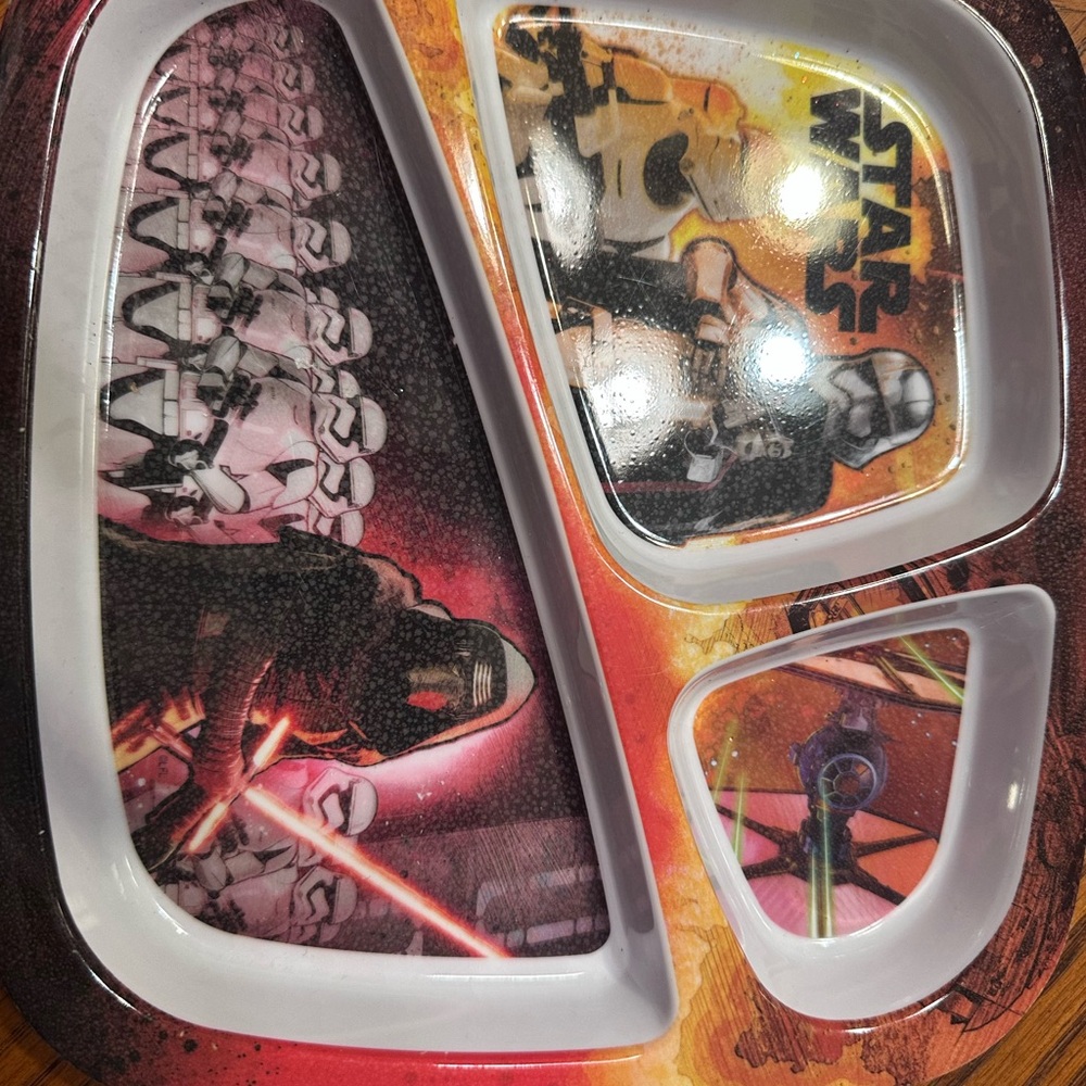 Star Wars Divided Plate with Characters